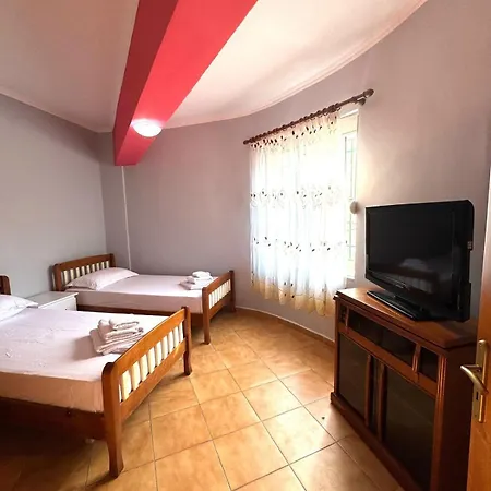 Amadeos Apartment Sarande